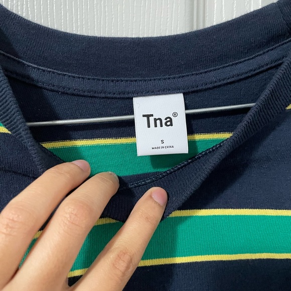 Brand New Aritzia Tna Alpha Longsleeve - Picture 3 of 5